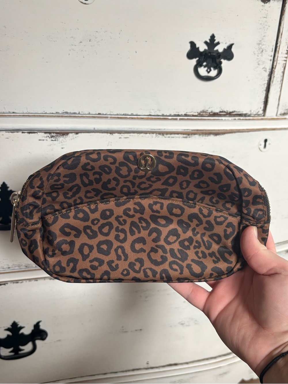 Lululemon City Essentials Pouch Mini 2L in the Leopardo Shift